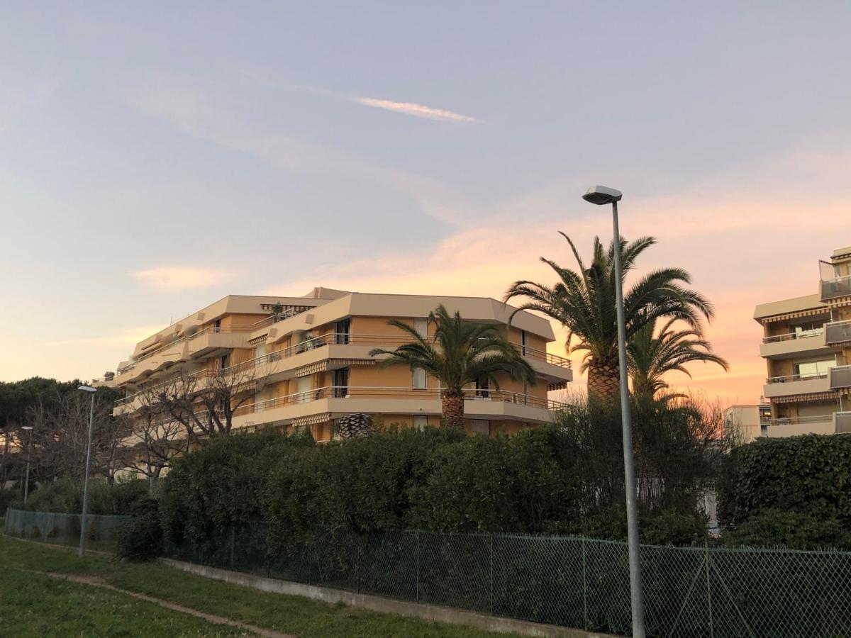Residence La Miougrano Frejus Plage Εξωτερικό φωτογραφία